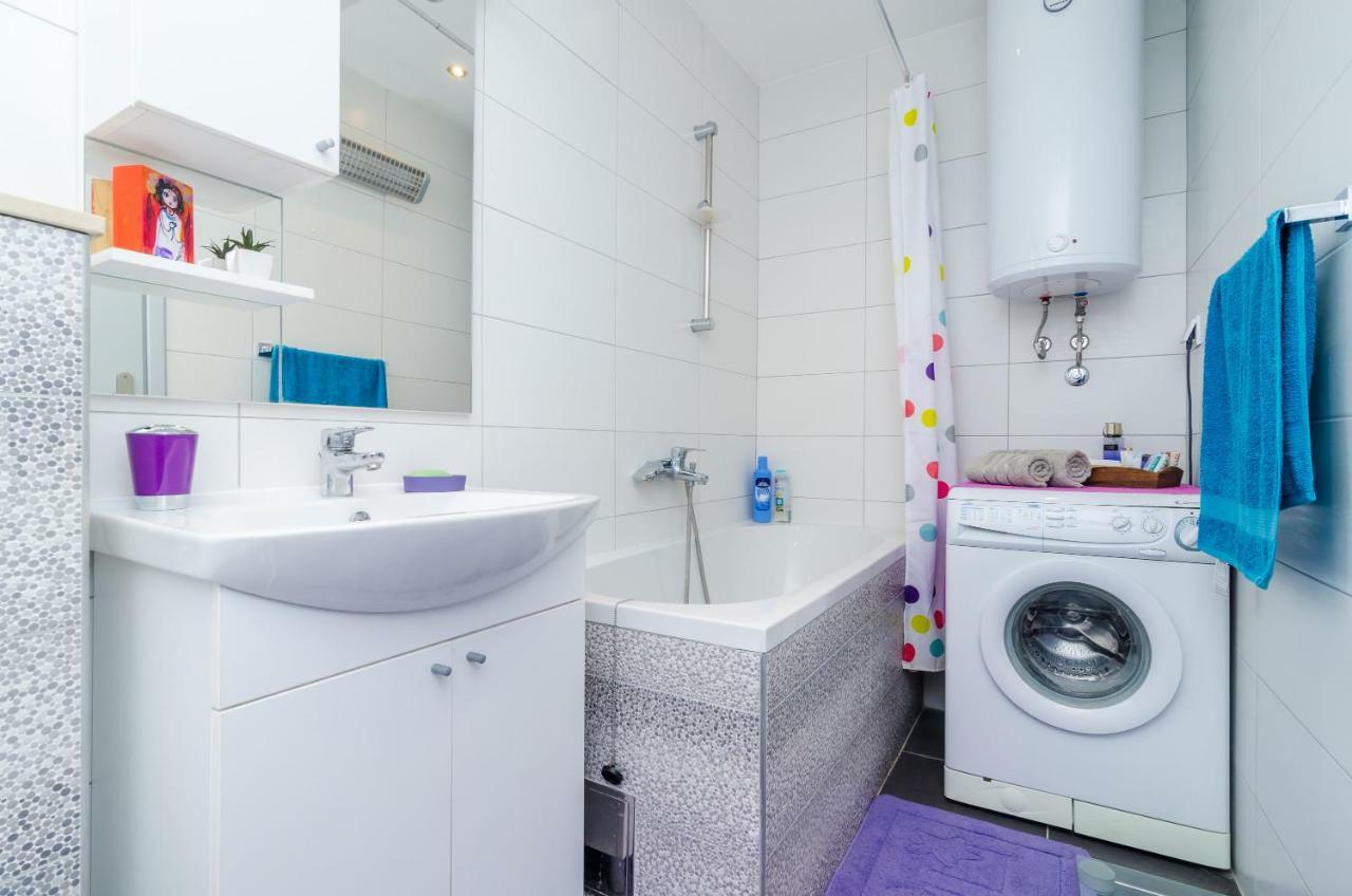 Sun City Apartment Дубровник Экстерьер фото